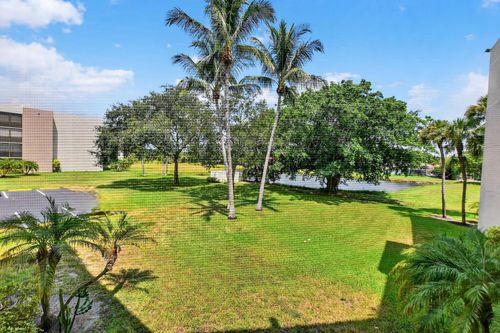 apt-200-5650 Camino Del Sol, Boca Raton, FL, 33433-6532 | Card Image