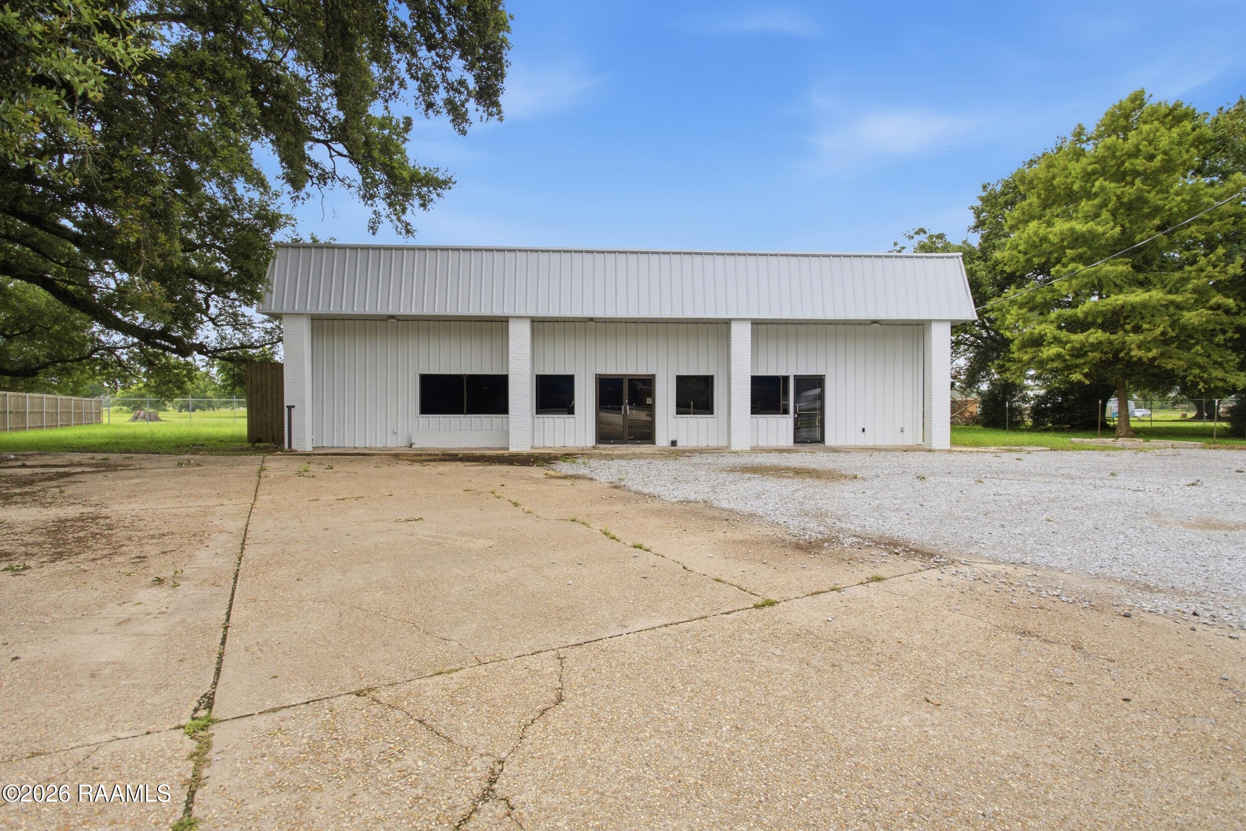 Commercial Sale in Breaux Bridge 2