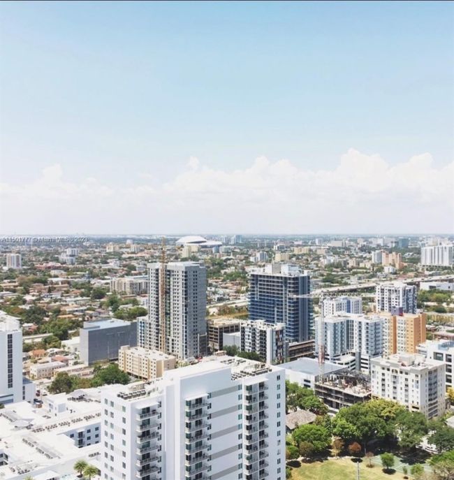 APT-3205 - 60 Sw 13 Th St, Condo with 1 bedrooms, 2 bathrooms and null parking in Miami FL | Image 7