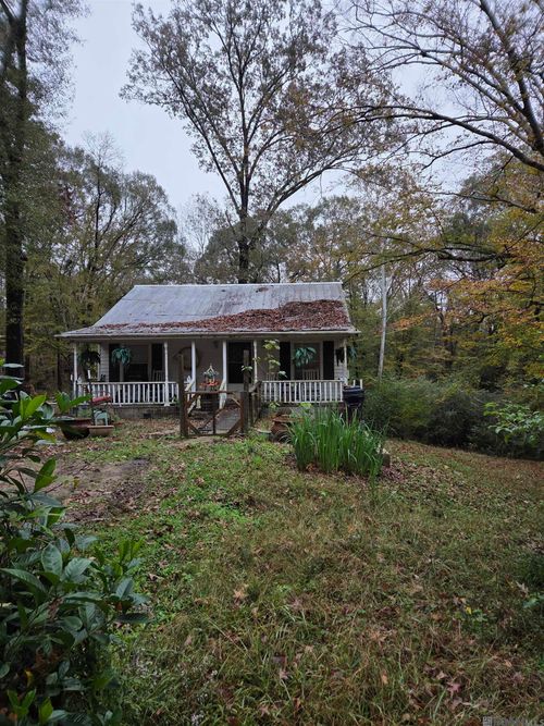 126 Sumrall Ln, Woodville, MS, 39669-4286 | Card Image