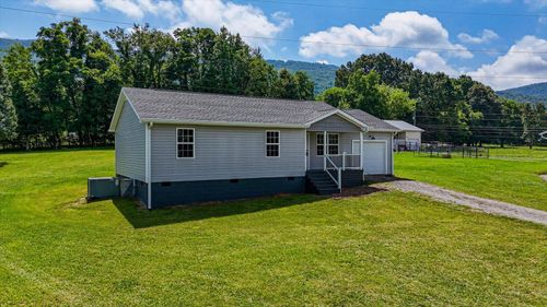 265 Joshua Cir, Whitwell, TN, 37397-7660 | Card Image