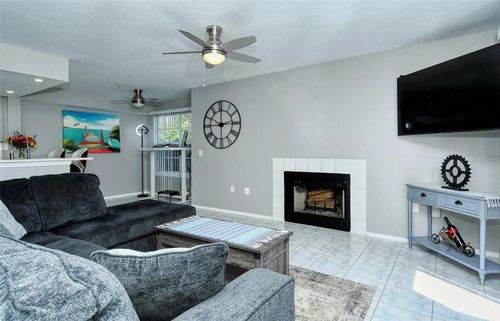 801-850 S Tamiami Trl, SARASOTA, FL, 34236-7848 | Card Image