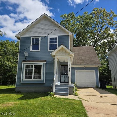 4137 E 102nd St, Cleveland, OH, 44105-5243 | Card Image