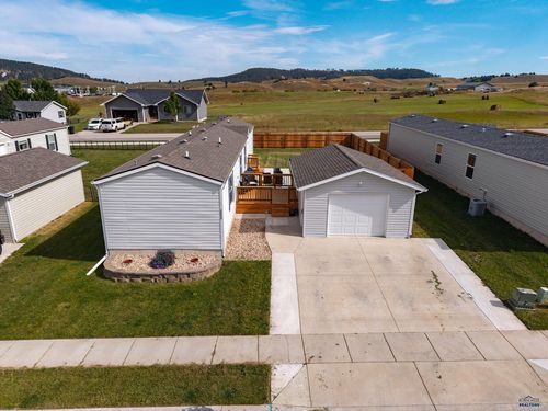 3049 Trailhead Loop, Sturgis, SD, 57785-1736 | Card Image