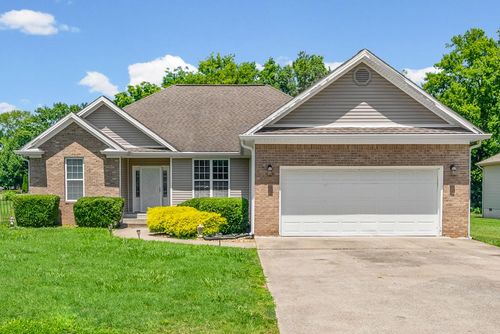 394 Irish Cir, Hopkinsville, KY, 42240-1779 | Card Image