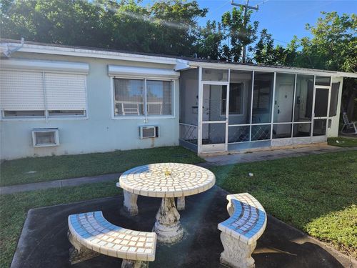 14-2213 Lincoln St, Hollywood, FL, 33020-3966 | Card Image