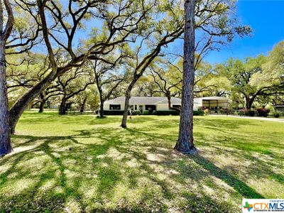 1157 Live Oak Drive, House other with 3 bedrooms, 2 bathrooms and null parking in Inez TX | Image 1