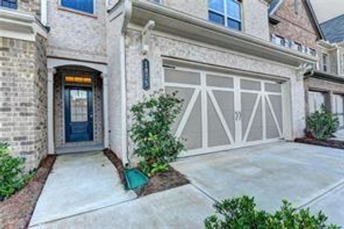 1075 Hampton Oaks Dr, Alpharetta, GA, 30004-6205 | Card Image