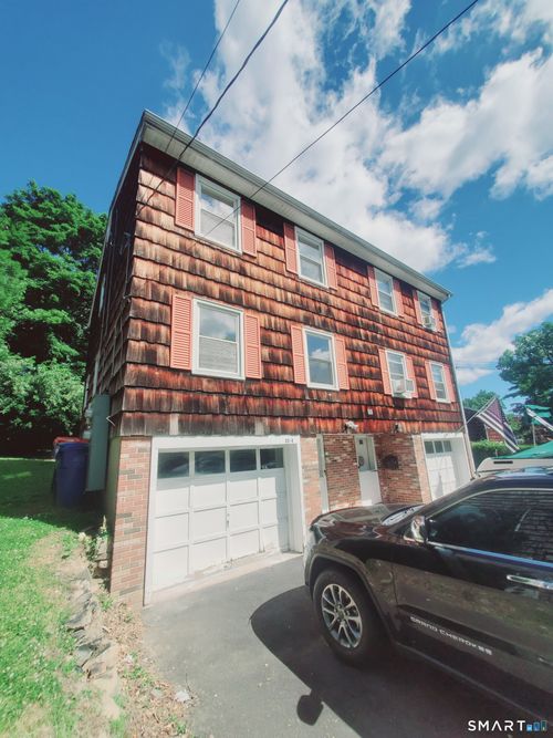 a-313 Flax Hill Rd, Norwalk, CT, 06854-2507 | Card Image