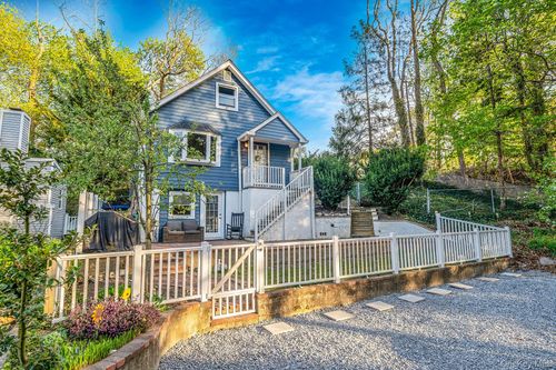 108 Lower Rocky Point Rd, Sound Beach, NY, 11789-1641 | Card Image