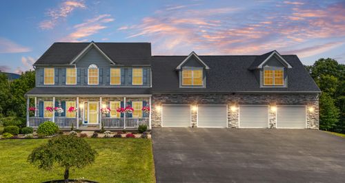 204 Maddi Jax Farm Rd, Tyrone, PA, 16686-7560 | Card Image