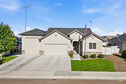 1669 Loch Ness Ave, Middleton, ID, 83644-7109 | Card Image