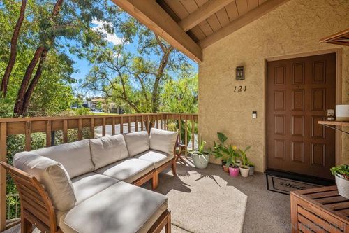 121-11896 Paseo Lucido, San Diego, CA, 92128-6212 | Card Image