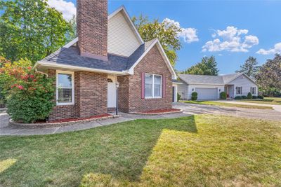 3616 Pleasant View Court, House other with 3 bedrooms, 2 bathrooms and null parking in Decatur IL | Image 2