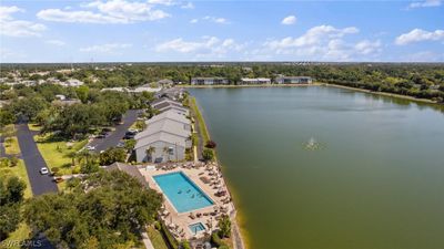 2 - 9930 Sailview Court, Condo with 2 bedrooms, 2 bathrooms and null parking in Fort Myers FL | Image 3