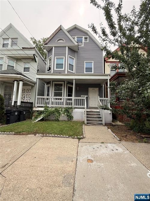 173 3rd St, Newark, NJ, 07107-2208 | Card Image