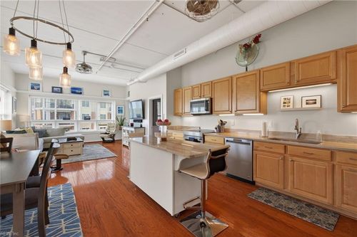 310-2951 Baltic Ave, Virginia Beach, VA, 23451-3048 | Card Image