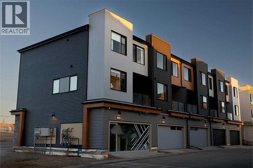 81 Midtown Blvd Sw, Airdrie, AB, T4B5H1 | Card Image