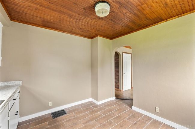 700 James St, House other with 3 bedrooms, 2 bathrooms and null parking in Springfield OH | Image 13