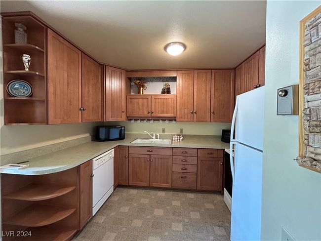 G-3 - 356 S Hwy 143, Condo with 2 bedrooms, 1 bathrooms and null parking in Brian Head UT | Image 5