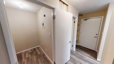 23 - 10028 105 Ave, Condo with 1 bedrooms, 1 bathrooms and null parking in Grande Prairie AB | Image 2