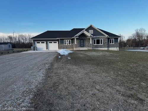 320 Turnberry St, Wingham, ON, N0G2W0 | Card Image