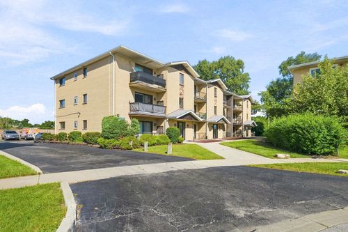 1d-5746 106th Street, Chicago Ridge, IL, 60415 | Card Image