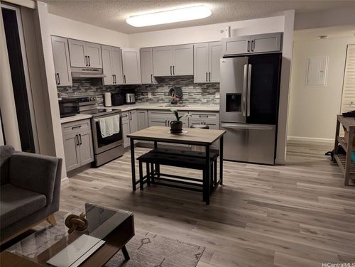 4029-801 South St, Honolulu, HI, 96813-5992 | Card Image