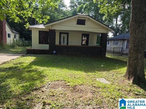 1608 28th Street Ensley, BIRMINGHAM, AL, 35218-2718 | Card Image