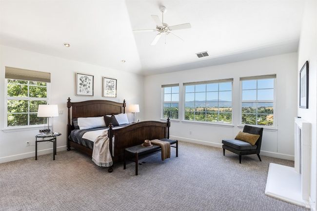 654 Chaparral Cir, House other with 4 bedrooms, 4 bathrooms and 8 parking in Napa CA | Image 33