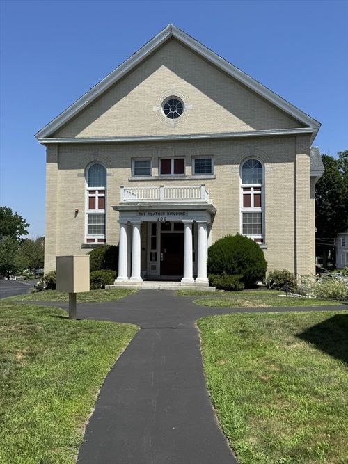 7-200 Rogers St, Lowell, MA, 01852-3693 | Card Image