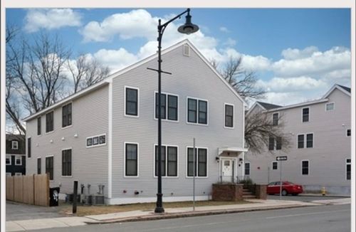 unit-4-85 Bridge St, Salem, MA, 01970-4390 | Card Image