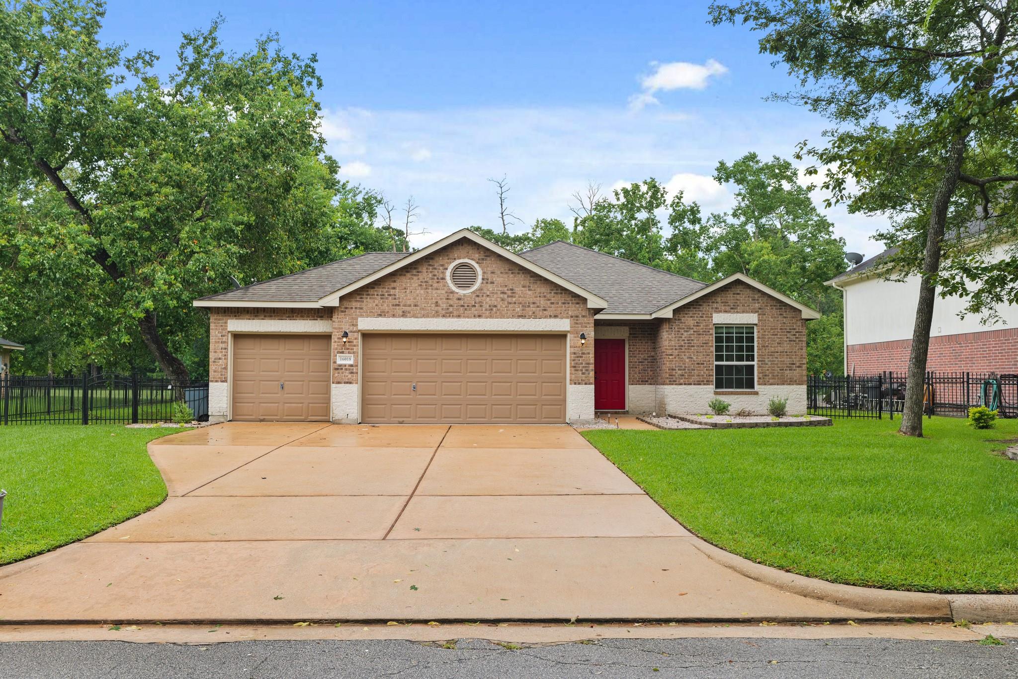 Residential in Crosby