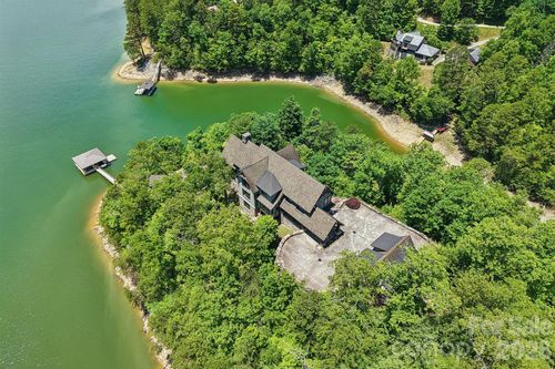 410 Lakewood Dr, Bryson City, NC, 28713 | Card Image