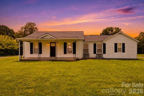 3060 Us Highway 64 E, Mocksville, NC, 27028-7425 | Card Image