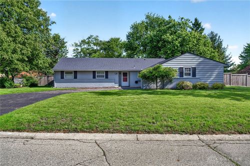 81 Carmel Ct, Centerville, OH, 45458-2340 | Card Image