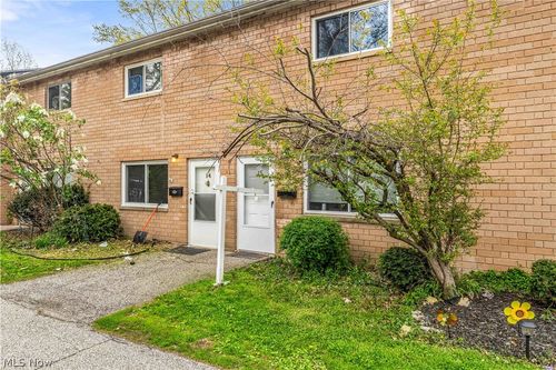 apt-15-797 Babbitt Rd, Euclid, OH, 44123-2567 | Card Image