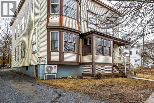 331 Prince St, Saint John, NB, E2M1P6 | Card Image