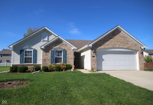 2306 Mcgregor Dr, Avon, IN, 46123-6765 | Card Image