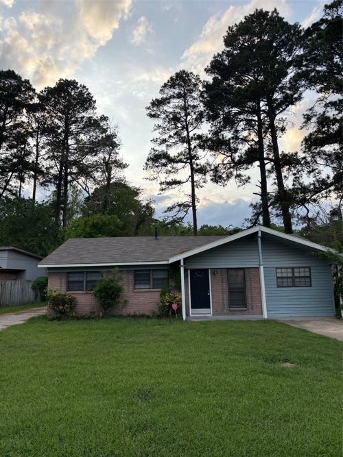 8132 Hobbs Dr, Shreveport, LA, 71129-4317 | Card Image