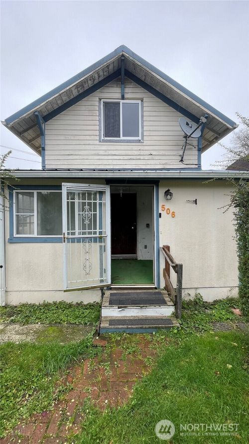 506 W Huntley St, Aberdeen, WA, 98520-5326 | Card Image