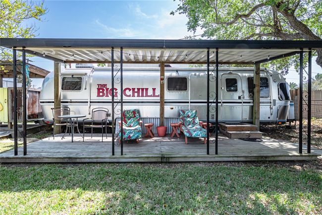 108 N 2 Nd St, House other with 5 bedrooms, 5 bathrooms and 6 parking in Fulton TX | Image 26