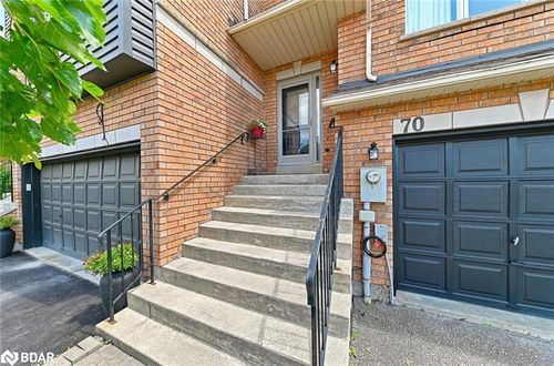 70 Atwood Ave, Georgetown, ON, L7G6A1 | Card Image