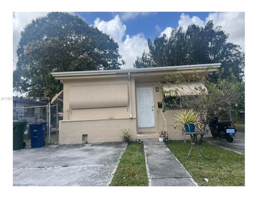 308 Se 4th Ave, Hallandale Beach, FL, 33009-6414 | Card Image