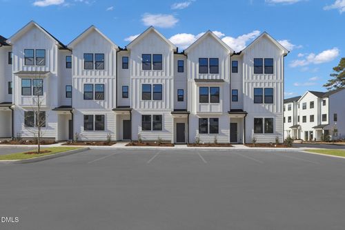 2305 Oakwood Meadows Ct, Raleigh, NC, 27604-4617 | Card Image