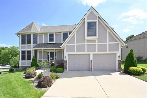 6100 N Cypress Ave, Kansas City, MO, 64119-5321 | Card Image
