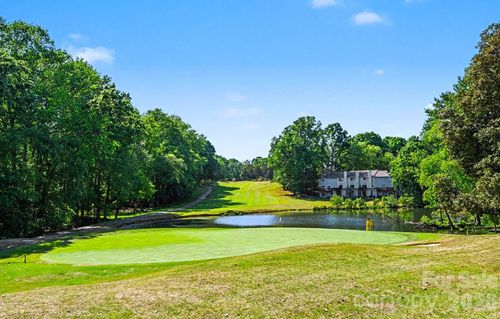 8005 Horse Chestnut Ln, Charlotte, NC, 28277-9815 | Card Image