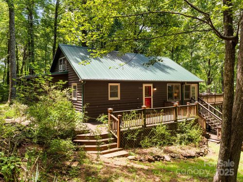 2838 Little Creek Rd, Hendersonville, NC, 28792-1719 | Card Image