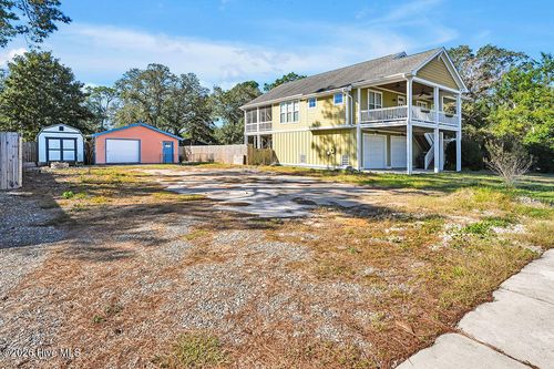 405 Fayetteville Ave, Carolina Beach, NC, 28428-5010 | Card Image