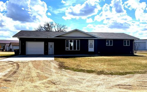 101 3rd Street Ne, Kulm, ND, 58456 | Card Image